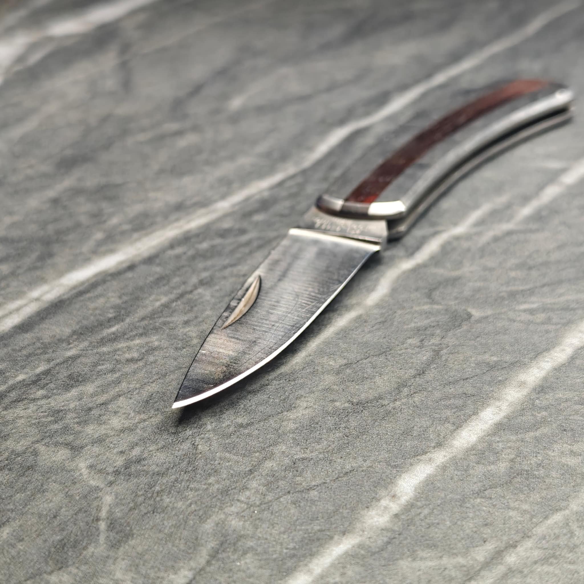 Knives sharpened in afternoon session