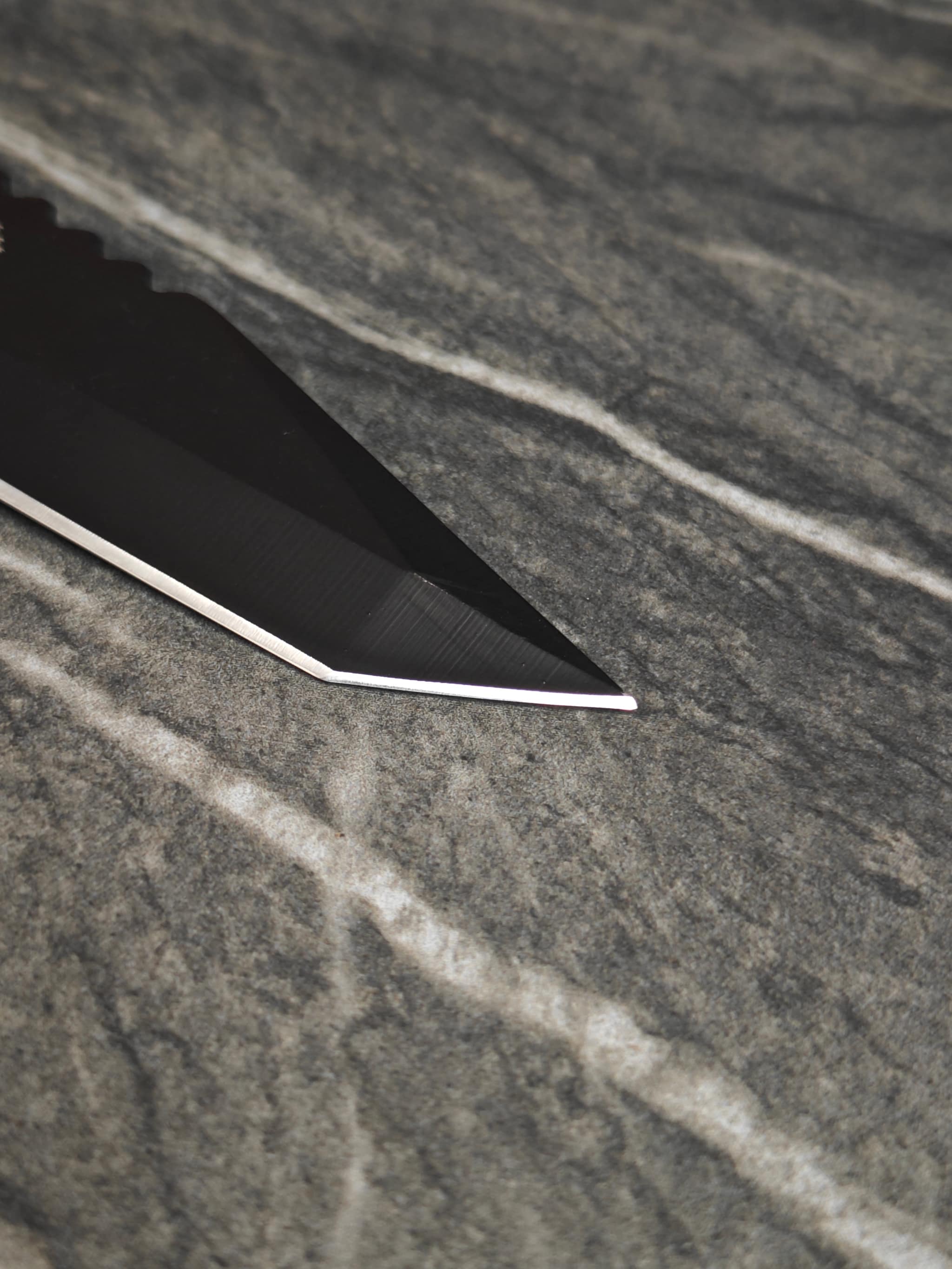 Pocket knife – fully sharpened and ready to use