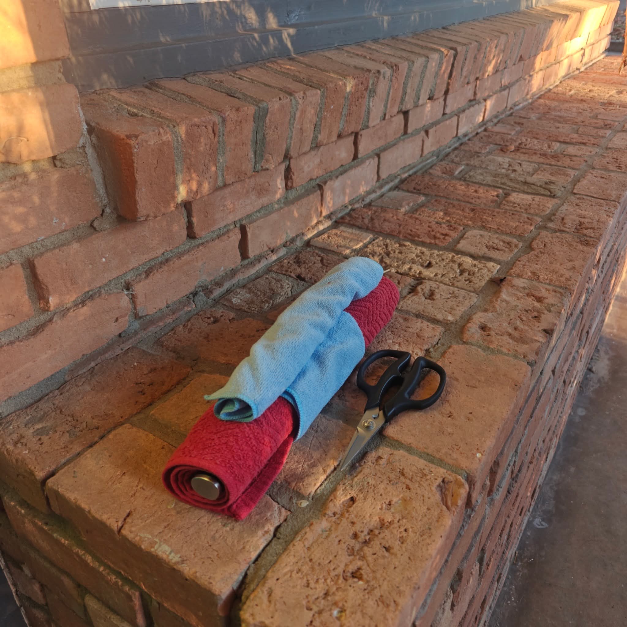 Porch pickup – Austin customer knife drop-off