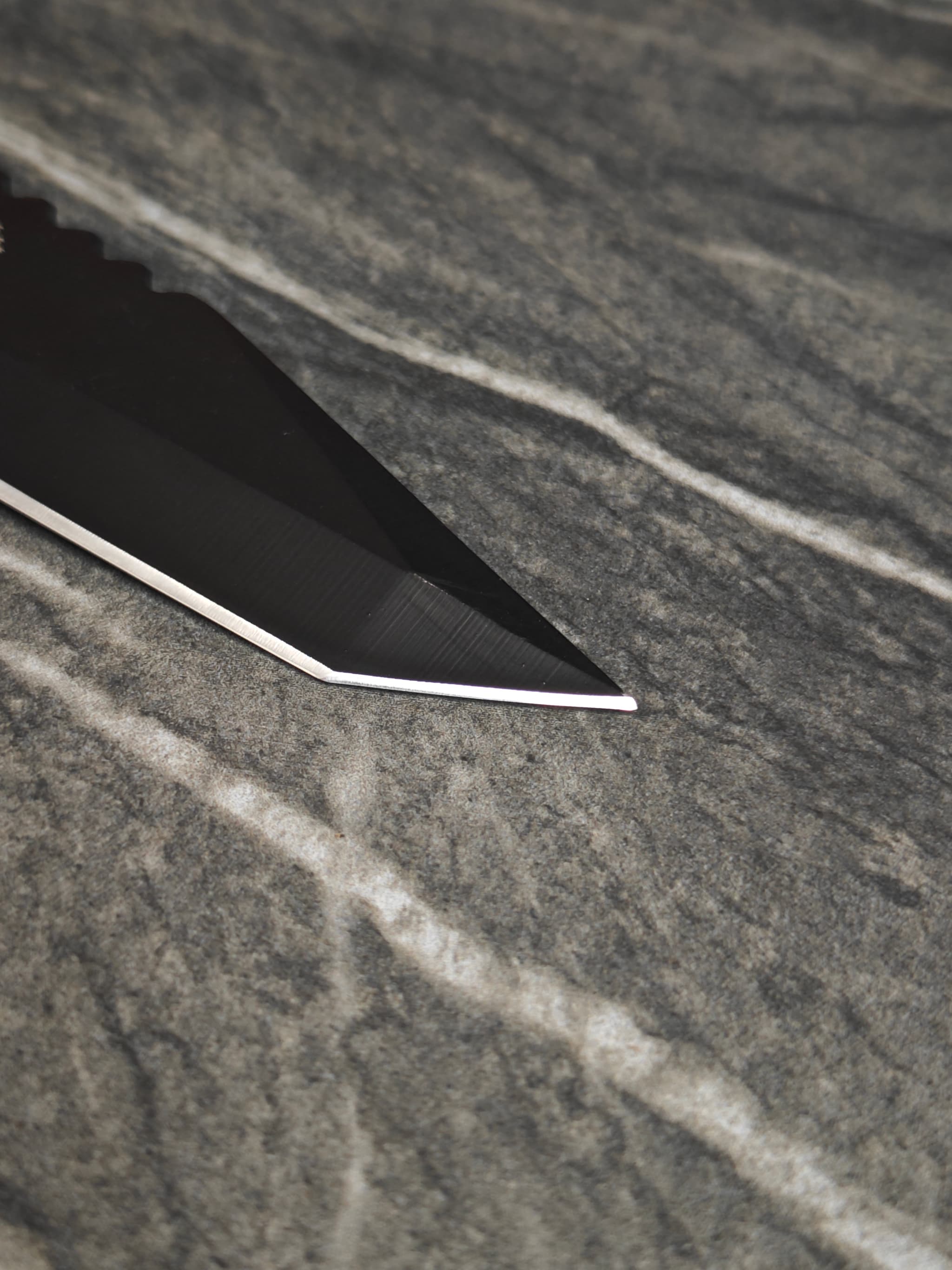 Pocket knife – fully sharpened and ready to use