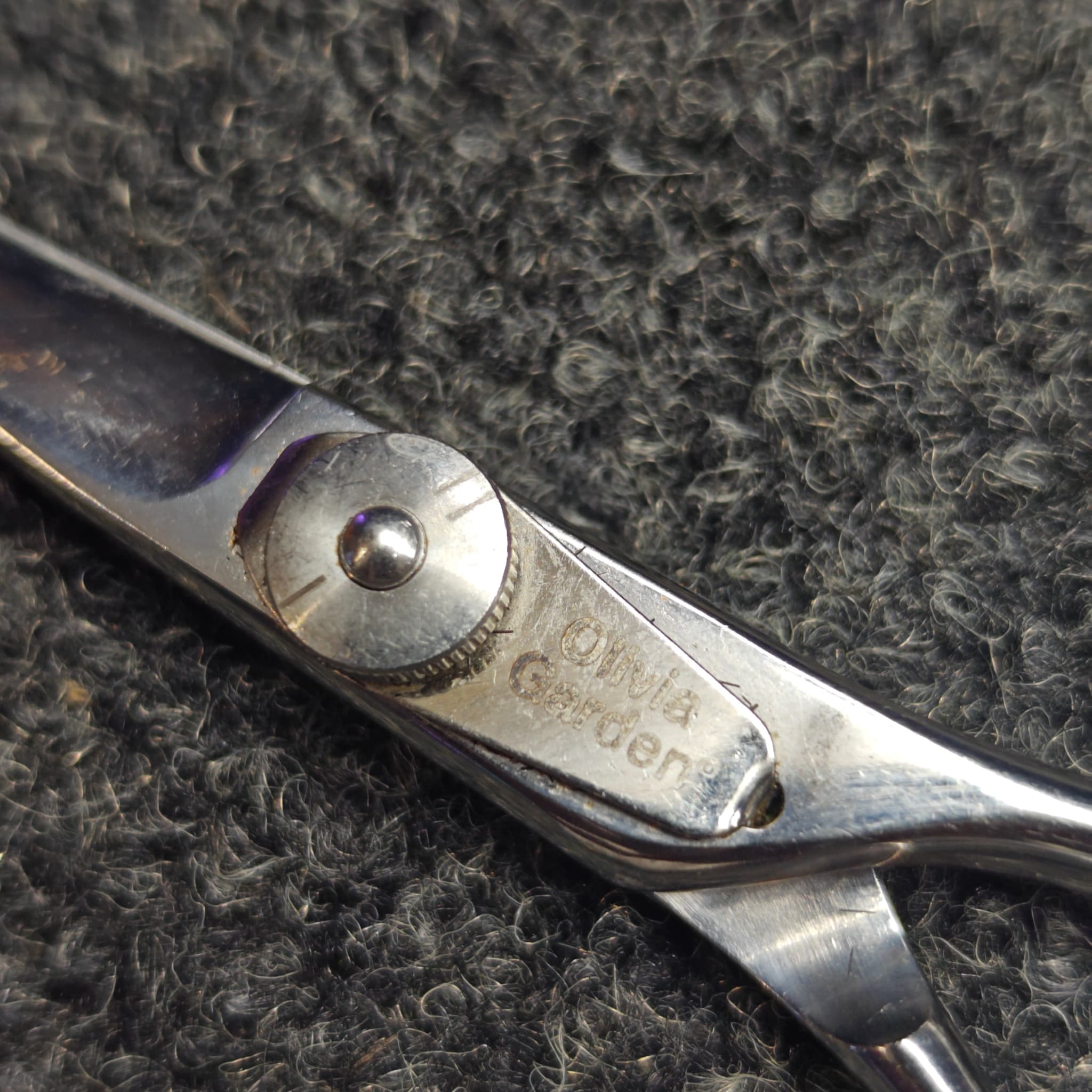 Scissors sharpened to razor precision