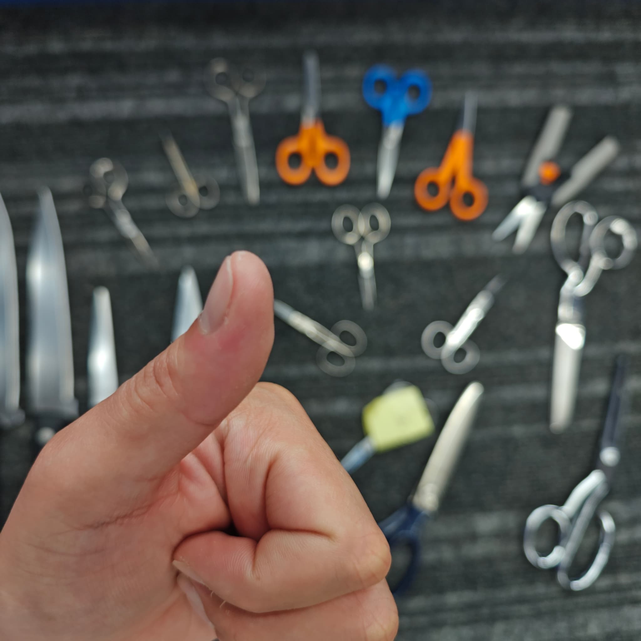 Scissors precision sharpening result – Nov 19 2025
