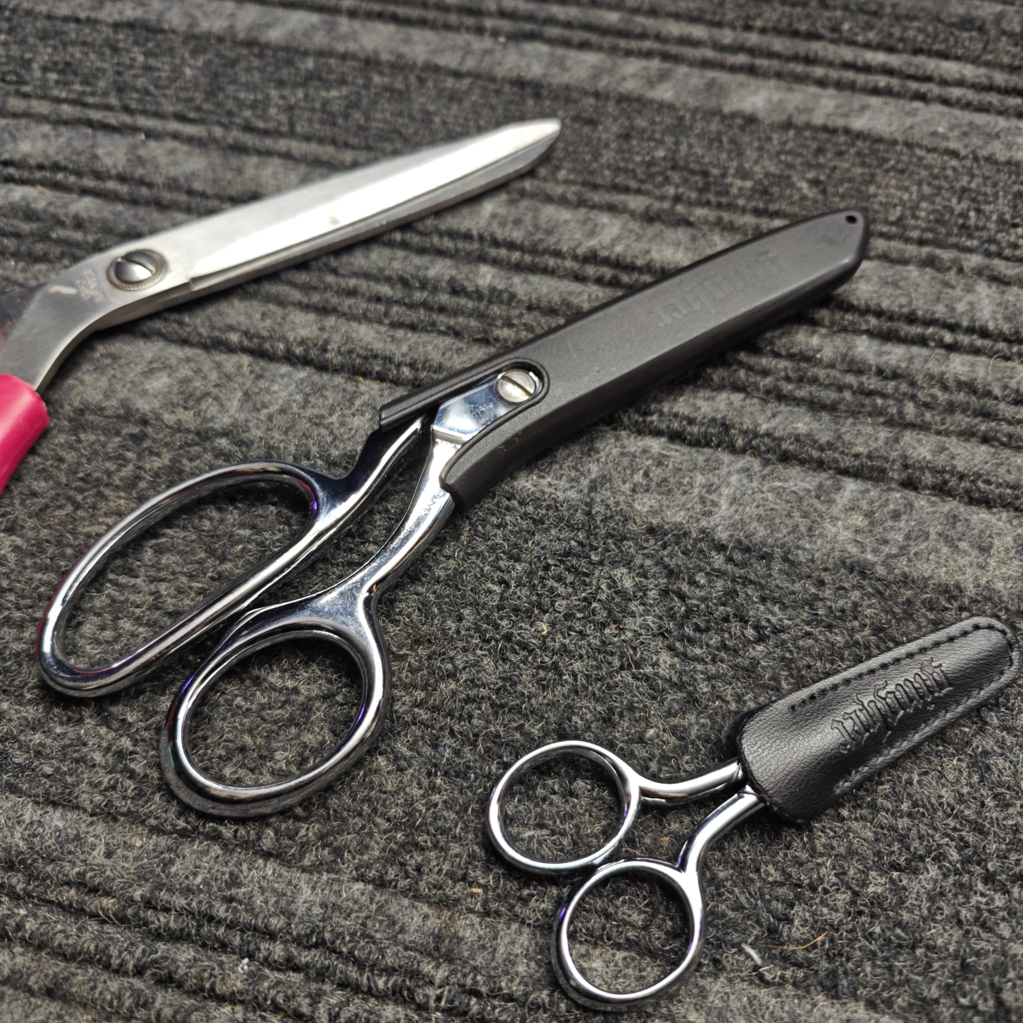 Scissors precision edge restored in Austin TX