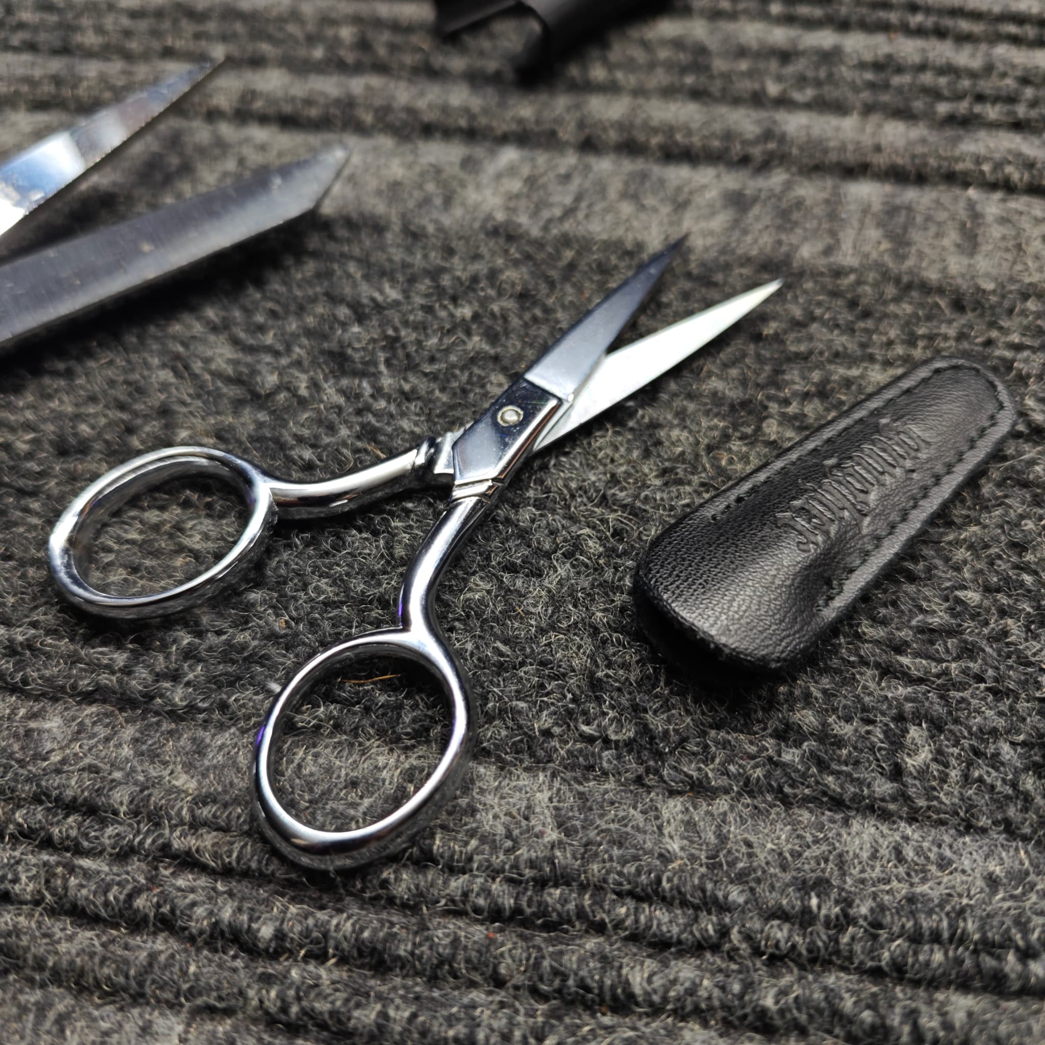 Professional scissors after edge restoration