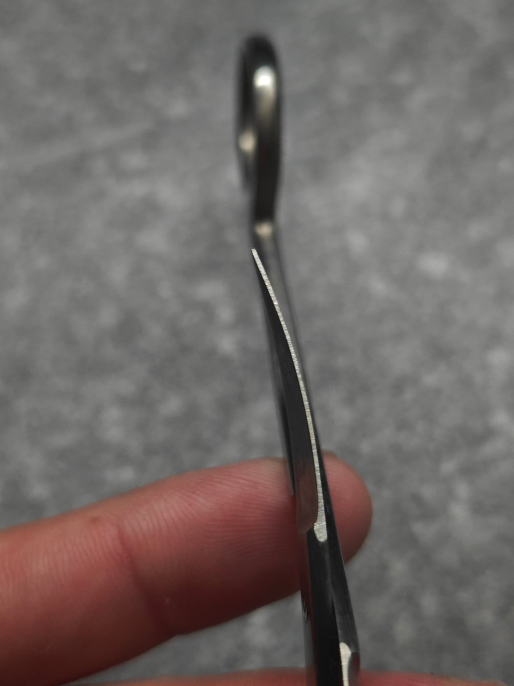 Scissors tip restored to precision – Apr 30 2026